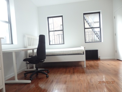 FURNISHED MINT STUDIO NO FEE