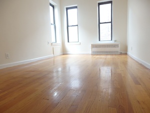 Large 2 Bedroom-Bright & Quit